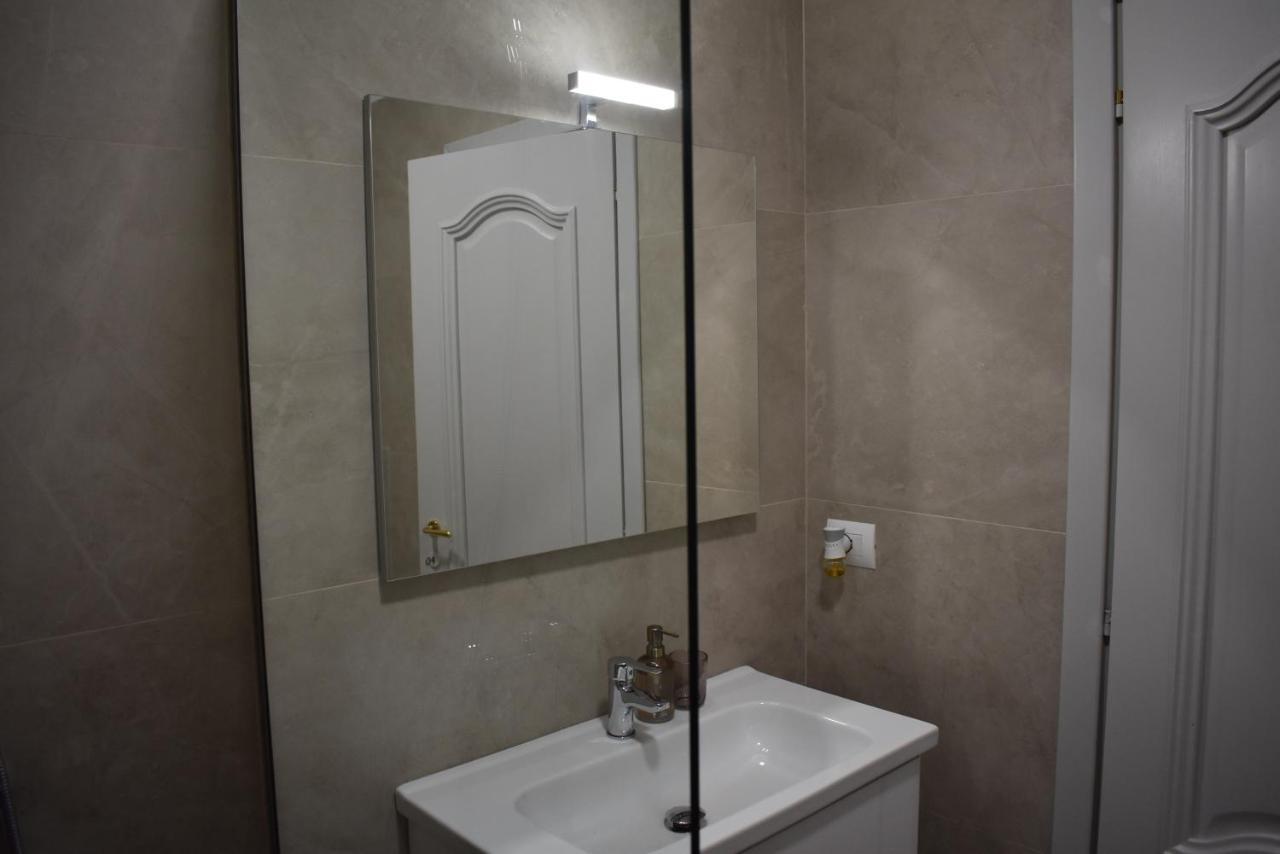 Tam Serviced Shallvaret District Apartament Tirana